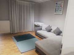 Plazza Mall, langa metrou Lujerului